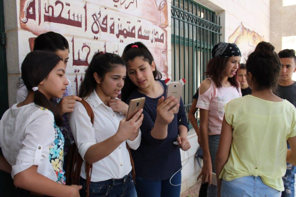 Deutsche Welle Akademie using online surveys to assess media literacy programs in Jordan