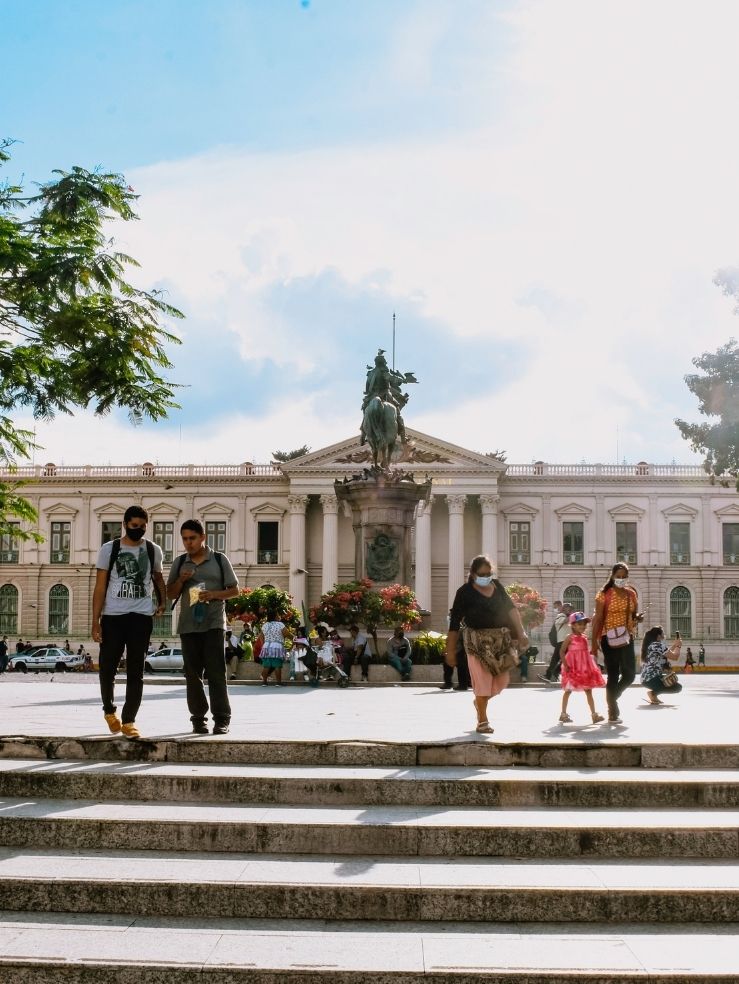 Market research in El Salvador