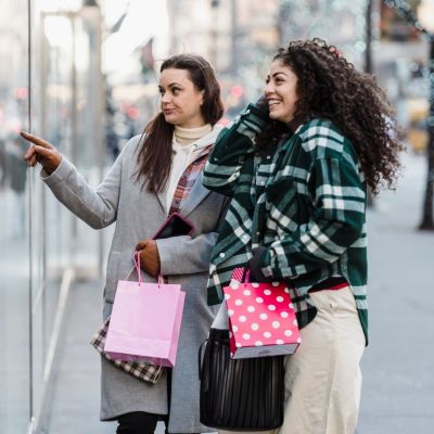 Inside the 2026 Holiday Shopper: What&rsquo;s Changing and Why It Matters
