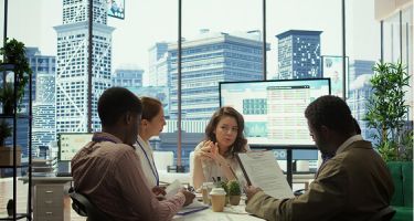 B2B Technology Buyer Research asset