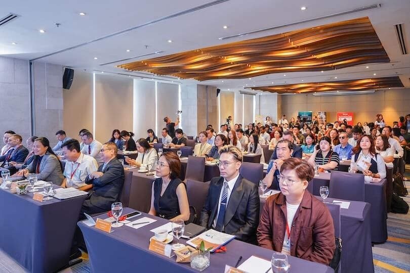 Attendees at the Petfair Vietnam Talk Series 2026, Apollo Room, Liberty Central Saigon Riverside