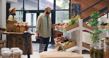 Customer Experience &amp; Feedback Research asset
