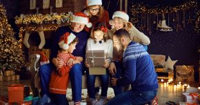 USA&rsquo;s Holiday Shopping Scene: Top 3 Game-Changing Trends