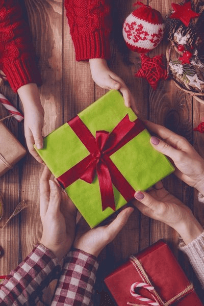 49% will buy their gifts online
