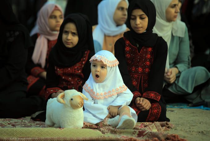 How Brands Can Prepare for Eid al-Adha Travel Peaks Using MENA Travel Insights