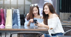 What Gen Z Really Thinks About Online Shopping 